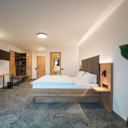 Hotel Goldener Engel Ірінґен Екстер'єр фото